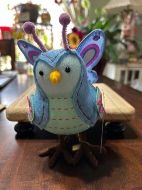 Spritz “Flutter” Felt and Material Bird Figure 2024 NWT